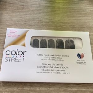 Color Street nail polish strips